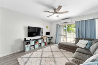 Photo #5: 202603629 Listing 