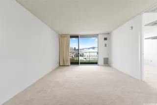 Photo #4: 202603637 Listing 