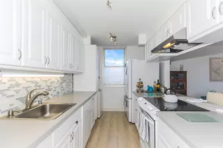 Photo #6: 202603645 Listing 