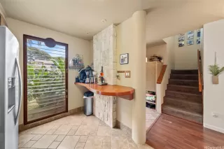 Photo #3: 202603662 Listing 