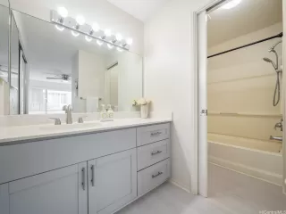 Photo #6: 202603674 Listing 