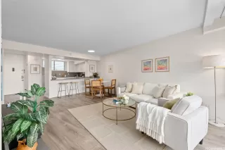 Photo #2: 202603676 Listing 