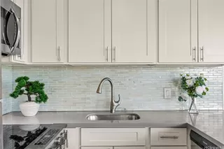 Photo #5: 202603686 Listing 