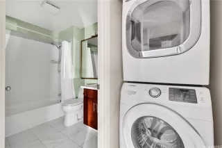 Photo #6: 202603712 Listing 