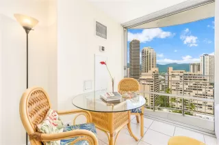 Photo #3: 202603759 Listing 