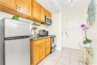 Photo #6: 202603759 Listing 