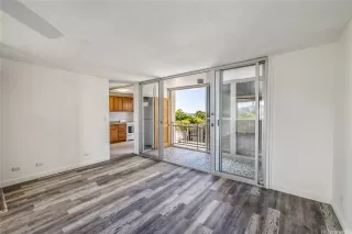 Photo #2: 202603774 Listing 