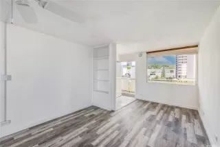 Photo #5: 202603774 Listing 