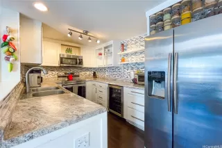 Photo #3: 202603781 Listing 