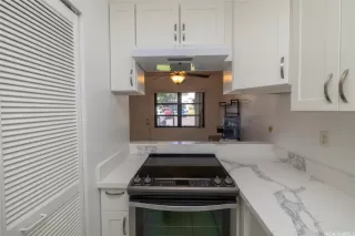 Photo #5: 202603808 Listing 