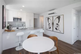 Photo #3: 202603824 Listing 