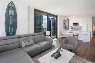 Photo #5: 202603824 Listing 