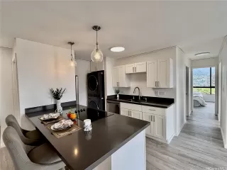 Photo #3: 202603828 Listing 