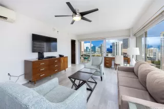 Photo #2: 202603829 Listing 