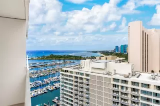 Photo #4: 202603829 Listing 