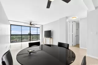 Photo #5: 202603861 Listing 