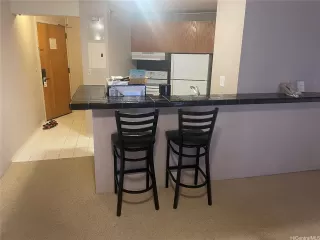 Photo #5: 202603884 Listing 