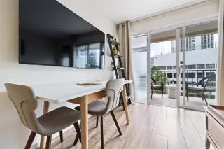 Photo #5: 202603890 Listing 