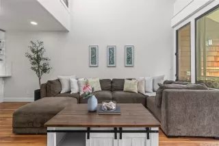 Photo #6: 202603895 Listing 