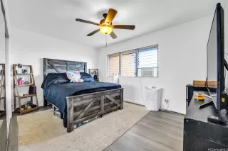 Photo #5: 202603896 Listing 