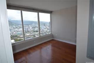 Photo #5: 202603931 Listing 