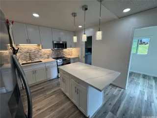 Photo #2: 202603936 Listing 