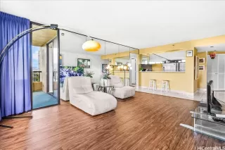 Photo #3: 202603945 Listing 