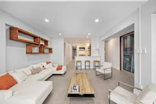 Photo #3: 202603949 Listing 