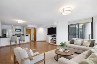 Photo #2: 202603957 Listing 