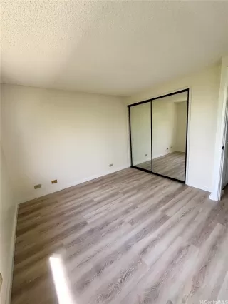 Photo #6: 202603974 Listing 