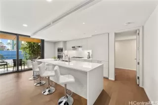 Photo #4: 202603977 Listing 