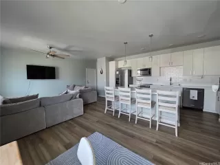 Photo #2: 202603978 Listing 