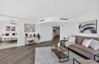 Photo #3: 202603997 Listing 