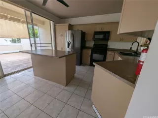 Photo #3: 202604003 Listing 