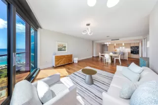 Photo #4: 202604013 Listing 