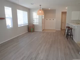 Photo #2: 202604041 Listing 