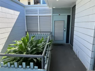 Photo #4: 202604045 Listing 