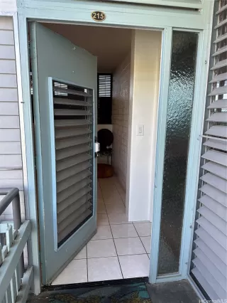 Photo #5: 202604045 Listing 