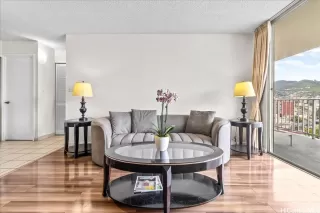 Photo #6: 202604054 Listing 