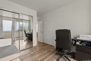 Photo #5: 202604063 Listing 