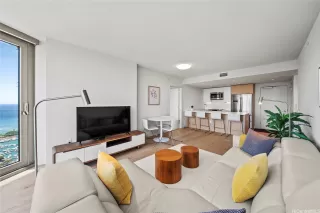 Photo #4: 202604086 Listing 