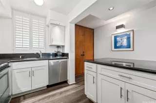 Photo #2: 202604122 Listing 