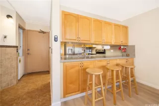 Photo #6: 202604141 Listing 