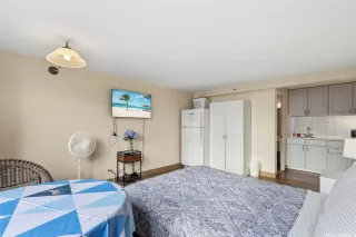 Photo #5: 202604148 Listing 