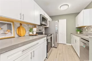 Photo #5: 202604165 Listing 