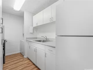 Photo #3: 202604185 Listing 