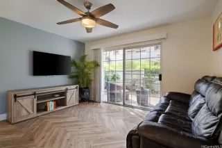 Photo #2: 202604186 Listing 