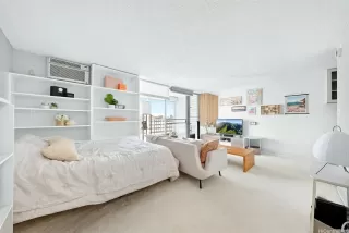 Photo #2: 202604215 Listing 