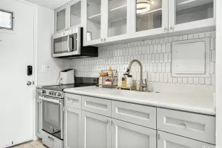 Photo #5: 202604215 Listing 