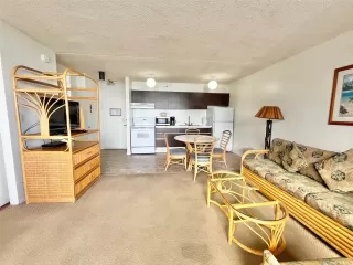 Photo #4: 202604271 Listing 